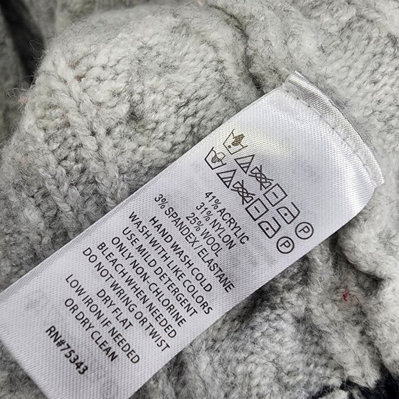 Tahari Womens XS Cable Knit Cardigan Sweater Made In Italy Acrylic Wool Gray - Picture 3 of 6